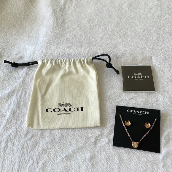 Coach open circle necklace and tea rose stud set. - Picture 2 of 4